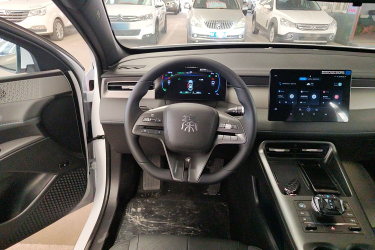 比亚迪 秦PLUS 2025款 DM-i 智驾版 55KM领先型局部细节13