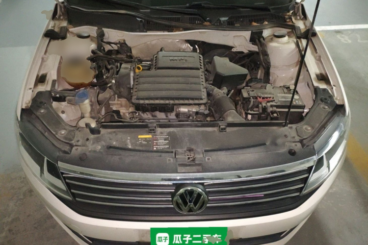 大众 2019款 朗逸启航 1.5L 手动风尚版 国VI机舱底盘24