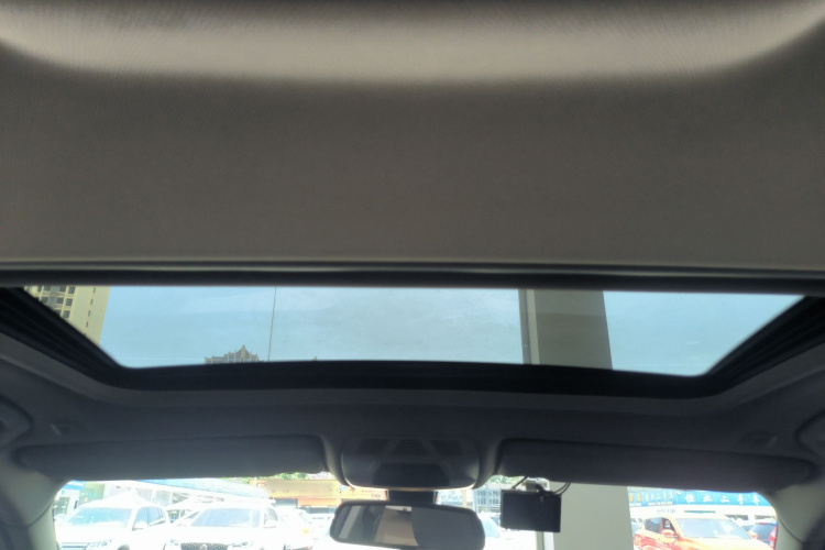 宝马3系 2016款 316Li 时尚型局部细节22