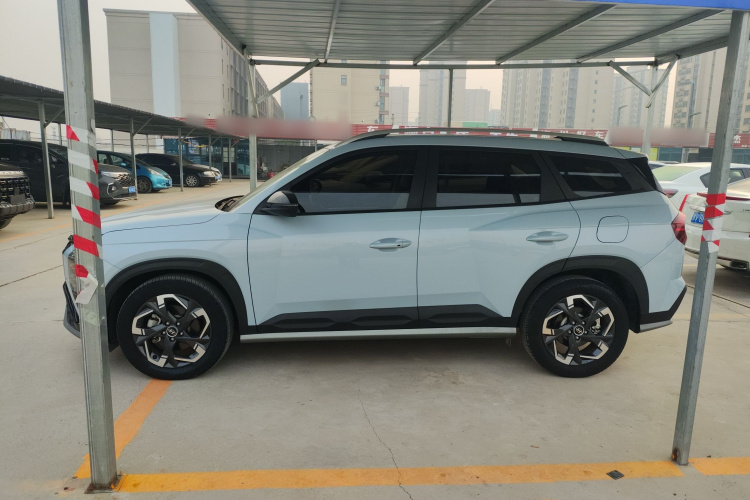 北京现代ix35 2023款 沐飒 2.0L 旗舰版TOP车身外观6003