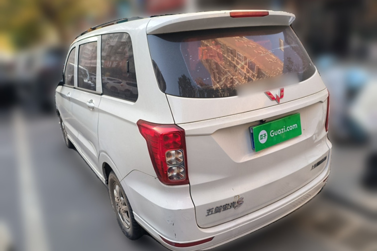 五菱汽车 五菱宏光 2018款 1.5L S标准型L2B车身外观6003