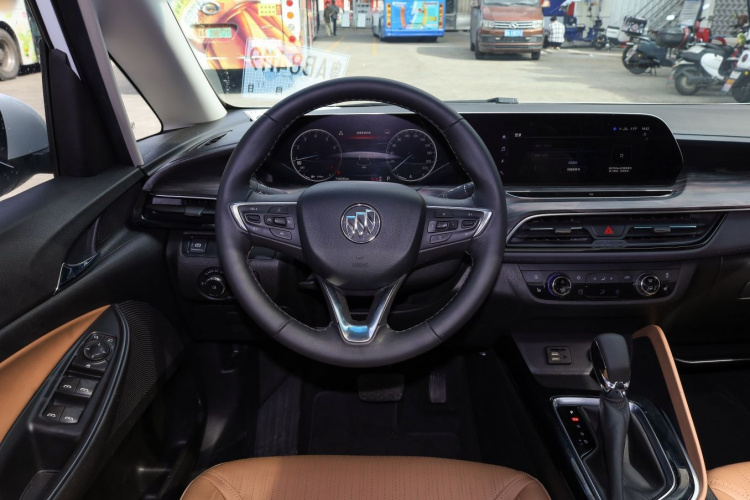 别克GL6 2021款 323T 轻混动互联豪华型局部细节13