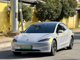 特斯拉 Model 3 2025款 后轮驱动版