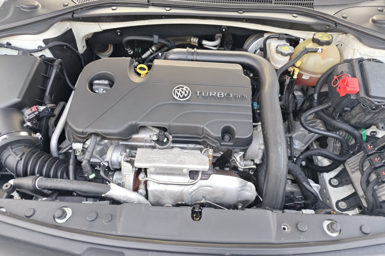 别克 君越 2016款 20T 领先型机舱底盘24