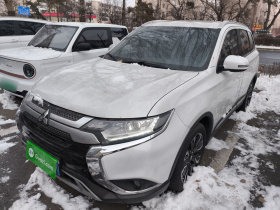 三菱 欧蓝德 2019款 2.0L 两驱畅享版 5座 国V