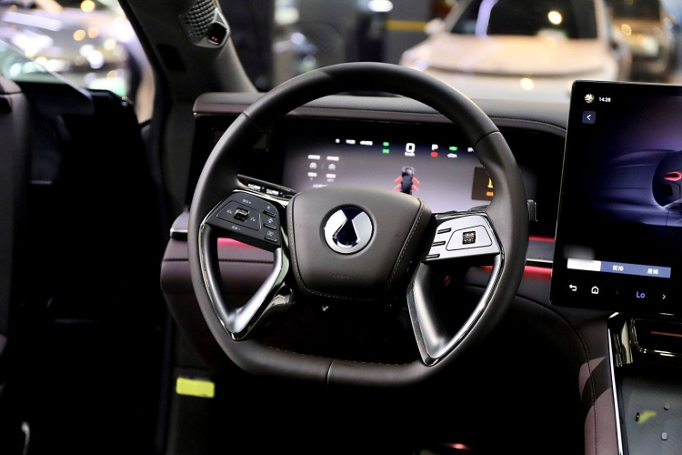 腾势Z9GT 2024款 1100四驱Max首发版局部细节13