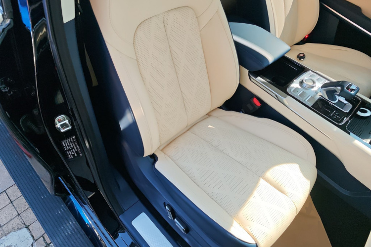 长城 山海炮 2023款 2.4T 柴油极享版局部细节41