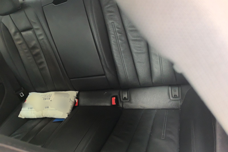 奥迪A5 2017款 Coupe 40 TFSI 时尚型中控内饰7004