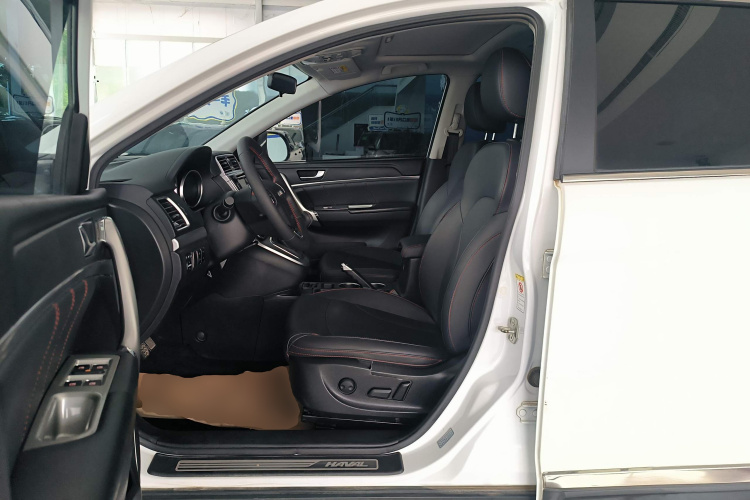 哈弗H6 2017款 蓝标 运动版 1.5T 手动两驱精英型中控内饰19