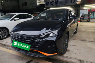 东风风神 奕炫 2023款 马赫版 1.5L 自动追影版