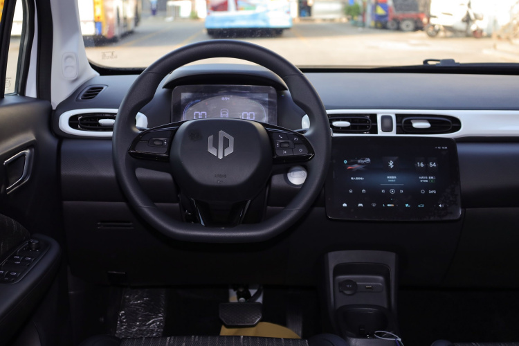 零跑汽车 零跑T03 2025款 310舒享版中控内饰7005