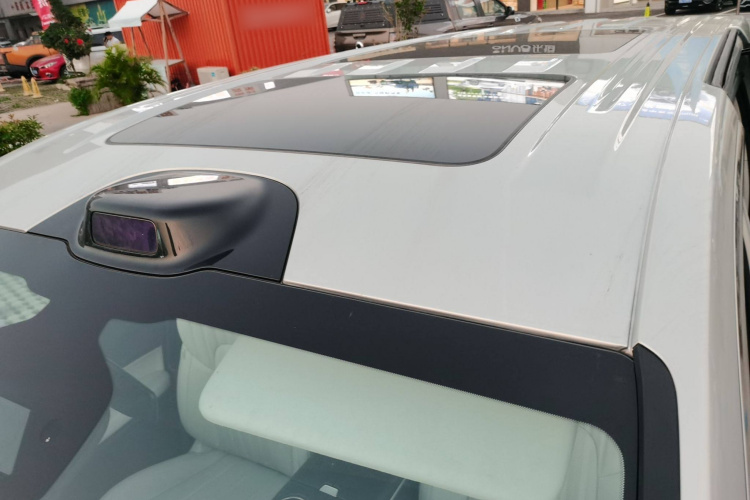 岚图汽车 岚图梦想家 2025款 PHEV 四驱旗舰乾崑版局部细节57