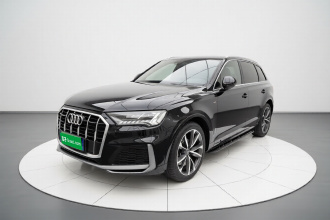 奥迪Q7 2021款 55 TFSI quattro S line运动型