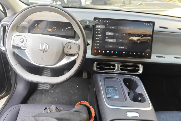 零跑汽车 零跑B01 2025款 650悦享版中控内饰7002