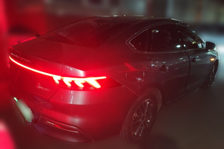 比亚迪 秦PLUS 2021款 EV 500KM 尊贵型车身外观7