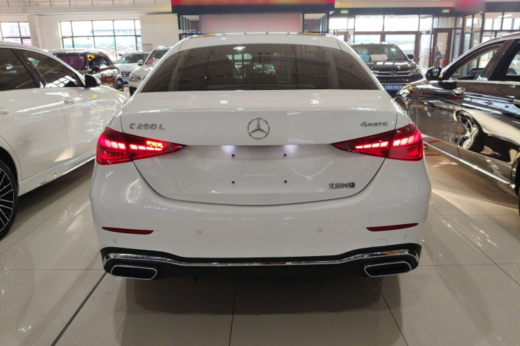 奔驰C级 2023款 改款 C 260 L 运动版 4MATIC车身外观6004