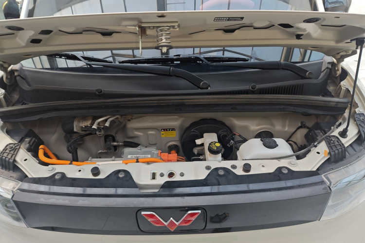 五菱汽车 宏光MINIEV 2021款 马卡龙臻享款 磷酸铁锂机舱底盘24