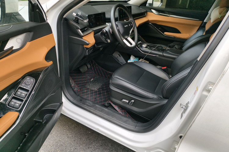 哈弗H6 2021款 第三代 1.5T 自动两驱Max中控内饰20