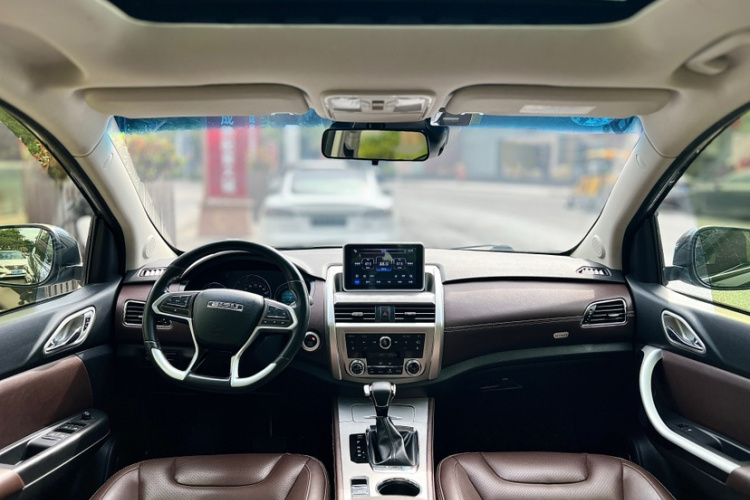 比速汽车 比速T5 2017款 1.5T 自动尊贵型中控内饰7005