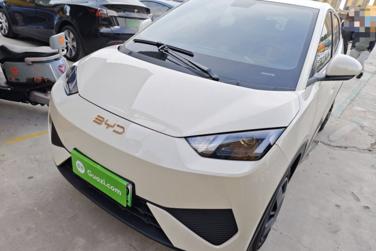 比亚迪 海鸥 2025款 305km 活力版车身外观1