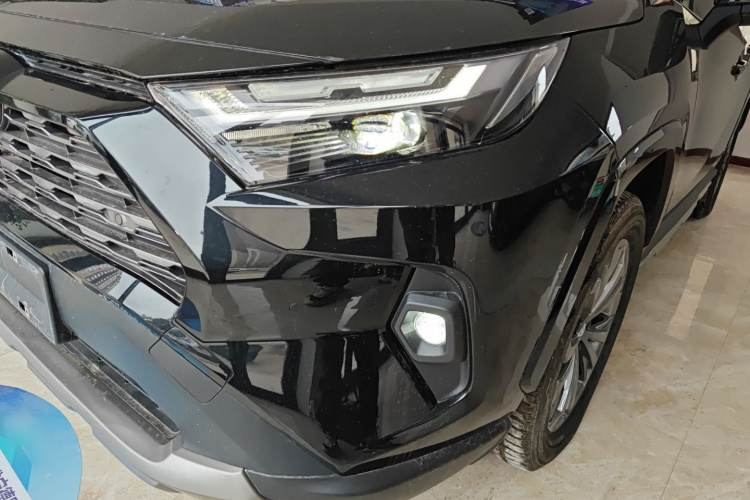 丰田 RAV4荣放 2024款 2.0L CVT两驱风尚Plus版局部细节36