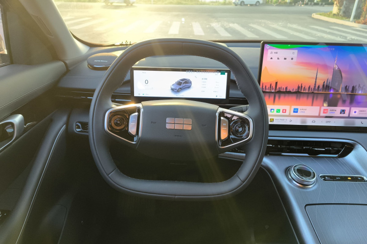 吉利银河 银河E5 2024款 530km 探索+版中控内饰13