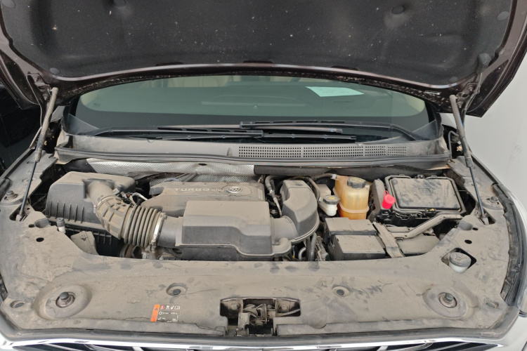 别克GL8 2020款 ES陆尊 653T 豪华型机舱底盘24