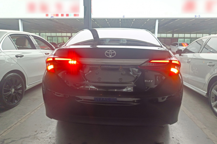 丰田 雷凌 2017款 改款 185T CVT精英版 国V车身外观6