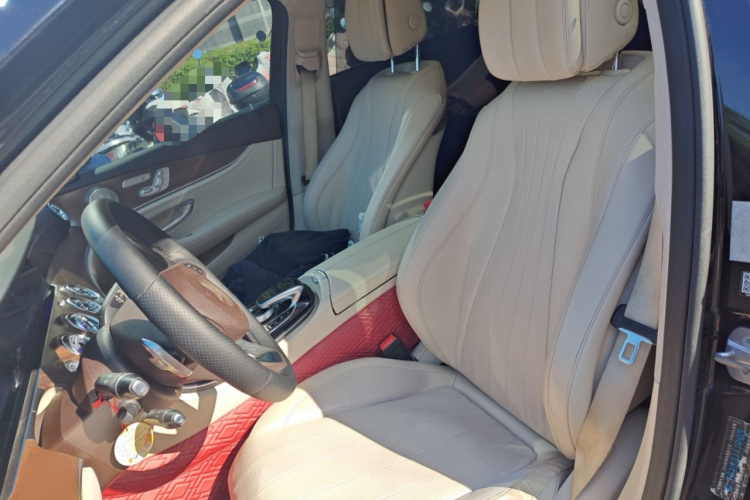 奔驰E级 2017款 E 300 L 豪华型局部细节19