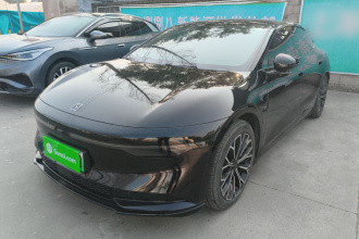 极氪007 2024款 后驱增强版 100kWh