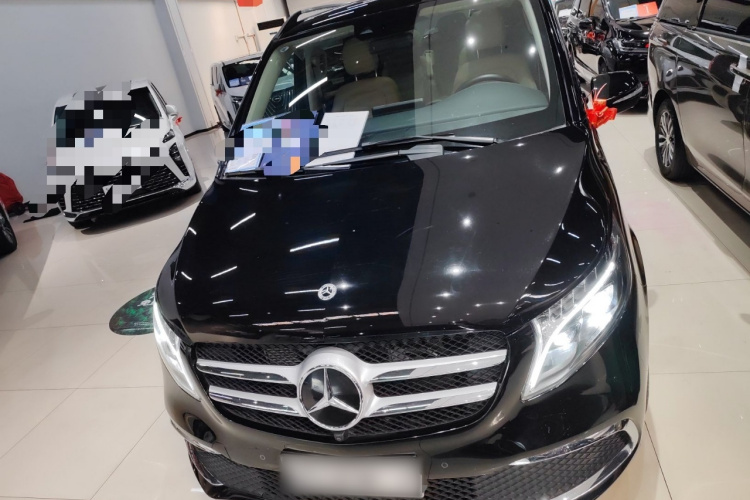 奔驰V级 2022款 V 260 尊贵版车身外观6001