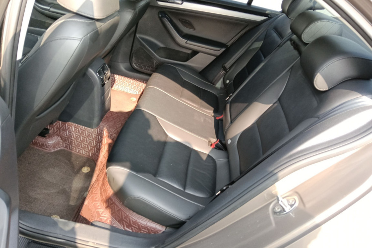 大众 速腾 2017款 1.6L 自动舒适型中控内饰21