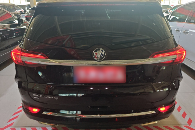 别克 昂科旗 2022款 652T 四驱Avenir艾维亚 6座车身外观6