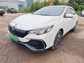 启辰D60EV 2023款 PLUS 舒适版SI型