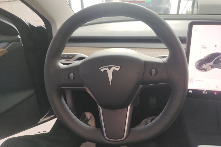 特斯拉 Model 3 2021款 标准续航后驱升级版 3D6中控内饰13