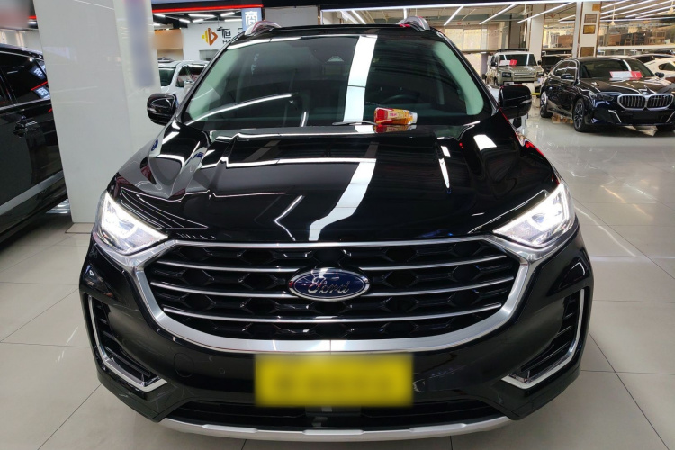 福特 锐界 2021款 改款 PLUS EcoBoost 245 两驱豪锐型 7座车身外观2