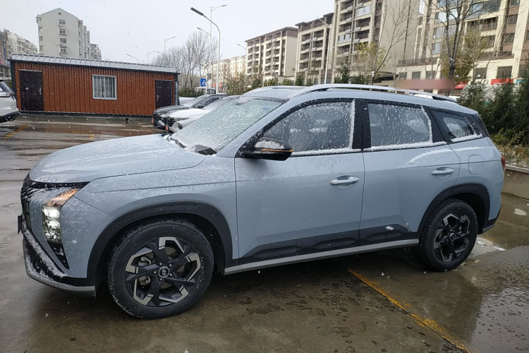 北京现代ix35 2023款 沐飒 2.0L 旗舰版TOP车身外观6003