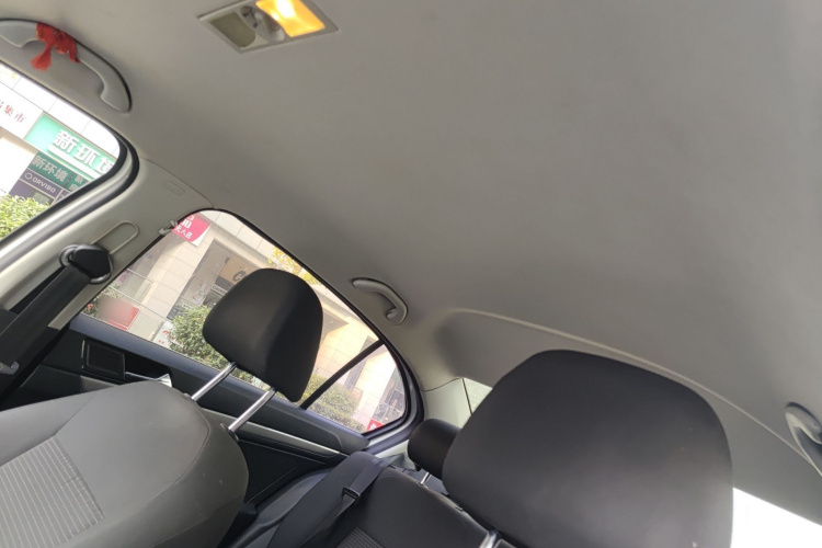 大众 朗逸 2017款 1.6L 自动风尚版中控内饰22