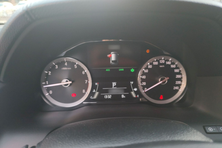 本田UR-V 2017款 370TURBO 四驱尊耀版 国V局部细节14