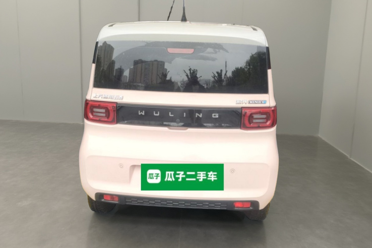 五菱汽车 宏光MINIEV 2022款 马卡龙臻享款 三元锂车身外观6
