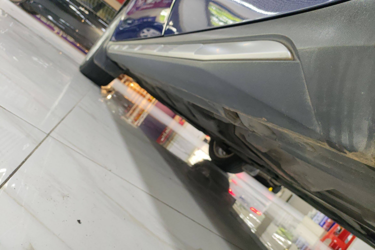 奔驰GLA 2018款 GLA 200 动感型局部细节9002