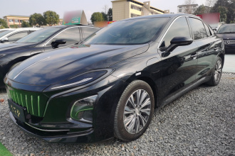 红旗E-QM5 2022款 431km 充电乐享版