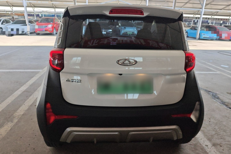 奇瑞 小蚂蚁 2022款 甜粉款 半糖版 磷酸铁锂 30kW 301km车身外观6004