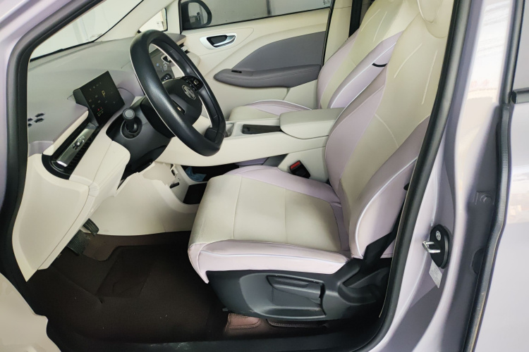 名爵 MG4 EV 2026款 437 随心版中控内饰19