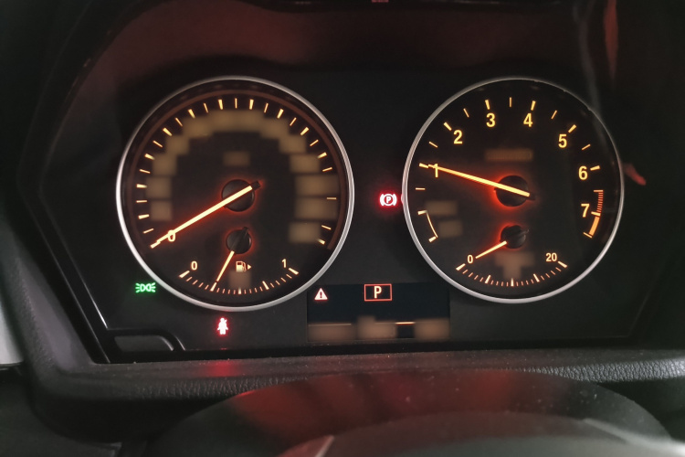 宝马X1 2016款 sDrive18Li 时尚型局部细节14