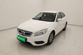 北京汽车 绅宝D50 2015款 1.5L CVT标准超值导航版