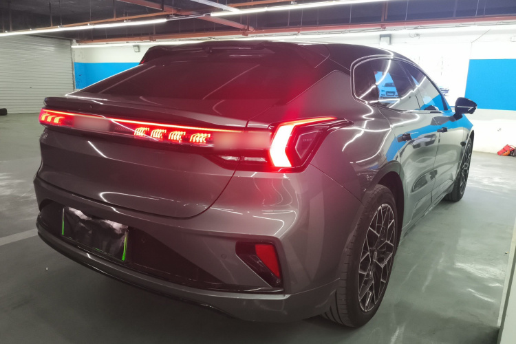 极氪001 2024款 WE版 100kWh 后驱车身外观6005