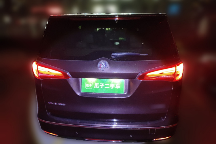 别克GL8 2017款 ES 28T 豪华型 国V车身外观6