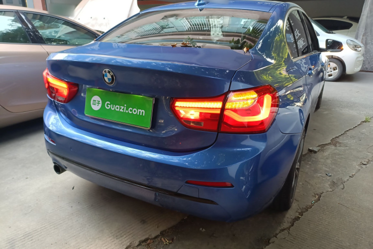 宝马1系 2017款 118i 运动型车身外观7