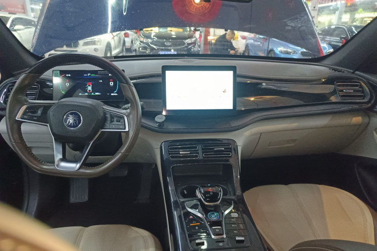 比亚迪 秦PLUS 2024款 荣耀版 DM-i 55KM领先型中控内饰12